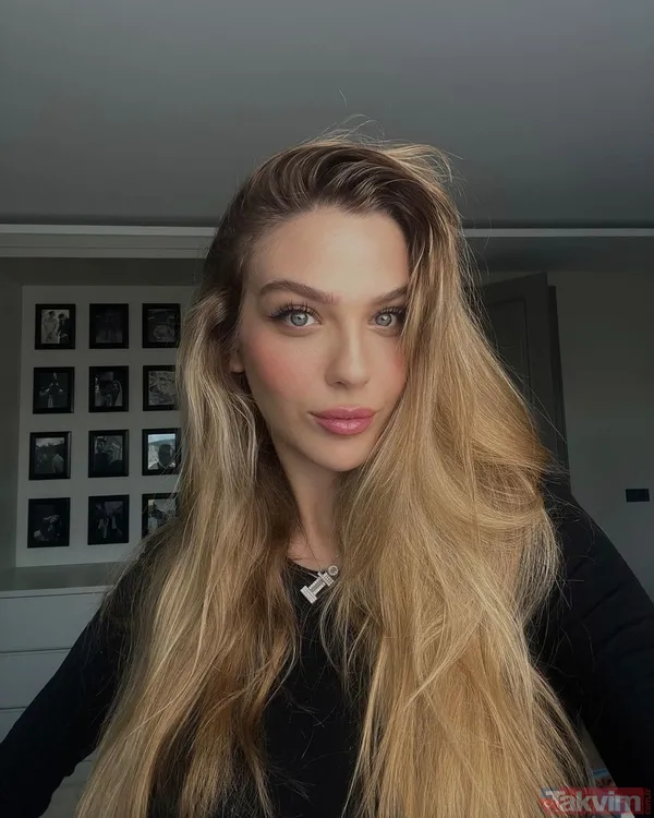 6,5 aylık hamile olan Yasemin Şefkatli’den karnı burnunda poz! İbrahim Tatlıses’in gelini göbeğini açıp paylaştı! İlk tepki görümce Zübeyde Melek’ten... - 5