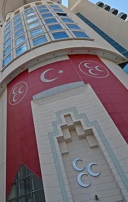 3 isim daha MHP'den ihraç edildi