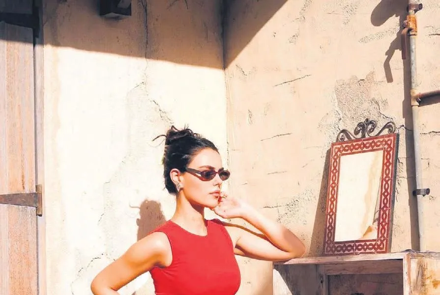 Kendall’a özgü pozlar!