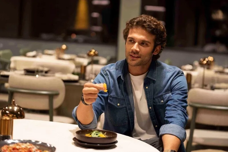 1733417667373.jpg Atv'nin yeni dizisi Holding başlıyor! Gerçek hikaye mi uyarlama mı? Holding dizisi nerede çekiliyor?-4