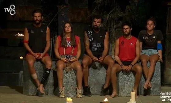 'Acun Ilıcalı bu iki asla olmaz asla!' Akıllara zarar iddia kimileri şiddetle karşı çıktı kimileri bayıldı! Survivor Ayşe Yüksel ile Adem Kılıççı...-8