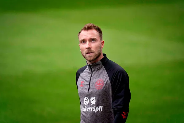 1599637577452.jpg İşte Fenerbahçe'nin yeni 10 numarası! İspanyol basını transferi yazdı-3