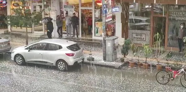 karsta-nisan-ayinin-sonunda-dolu-yagdi-1619528422064.jpg Kars'ta nisan ayının sonunda dolu yağdı-5