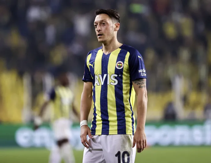 İşte Özil’in bardağı taşıran ticari kaygıları!