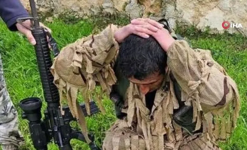 son-dakika-mit-teknik-destek-verdi-smo-yakaladi-pkkli-teroristin-zeytin-dali-bolgesine-sizma-girisimi-engellen-1710926146019.jpeg