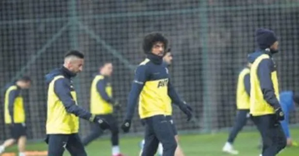 Fenerbahçe de sahaya iniyor!