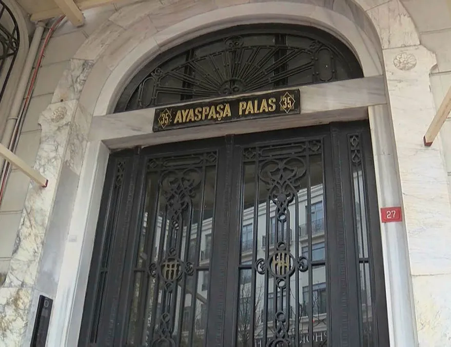 Ünlü ismin mezarının İstanbul’daki o binanın altında çıktı