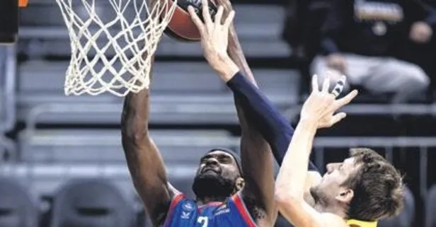 Fener’in serisini Efes bitirdi