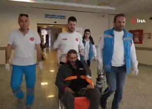 Edirne’de hastanede tedavi gören 62 yaşındaki hasta sağlık ekipleri tarafından ambulansla oy kullanmaya götürüldü