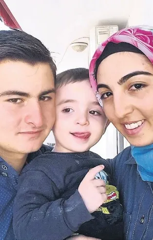 Cinnete gelen mermer işçisi eşini ve iki çocuğunu katletti