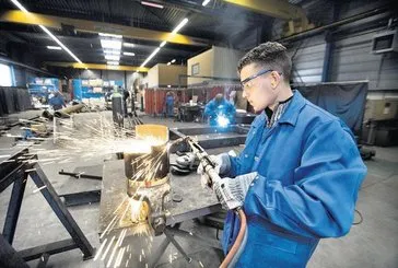 Asgari ücretliye zam trafiği hızlandı