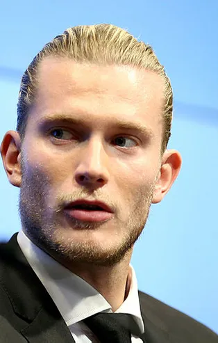 Loris Karius'un imza töreninde tercüman krizi