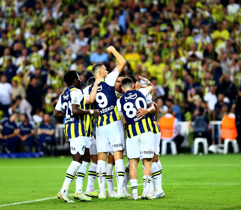 İsmail Kartal'dan sürpriz karar! İşte Fenerbahçe'nin Gaziantep 11'i - 6