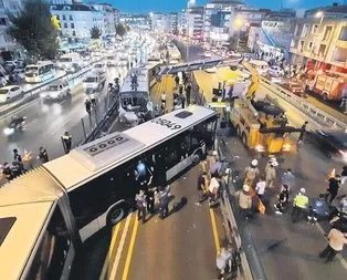 Metrobüs kaza yaptı İmamoğlu konserde keyif çattı