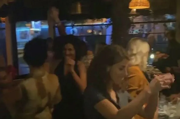 İstanbul'da koronavirüs tedbirleri hiçe sayıldı! Şişli'de dansözlü eğlence!