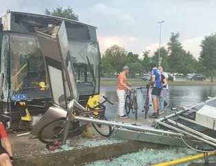 İETT otobüsü bisikletlilere çarptı