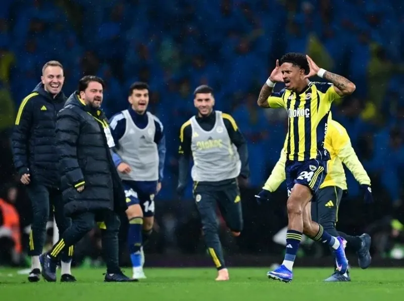 crystal-palacetan-jayden-oosterwolde-hamlesi-1768909519090.jpeg Crystal Palace'tan Jayden Oosterwolde hamlesi!-2