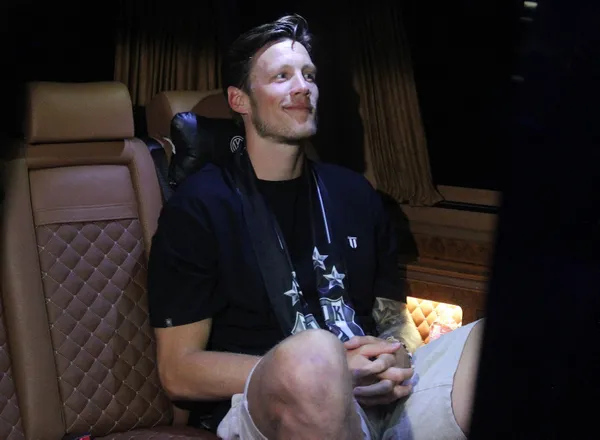 takvimcomtr-gunler-oncesinden-yazmisti-wout-weghorst-besiktas-icin-istanbulda-1656973198402.jpg Takvim.com.tr günler öncesinden yazmıştı! Wout Weghorst, Beşiktaş için İstanbul'da-2