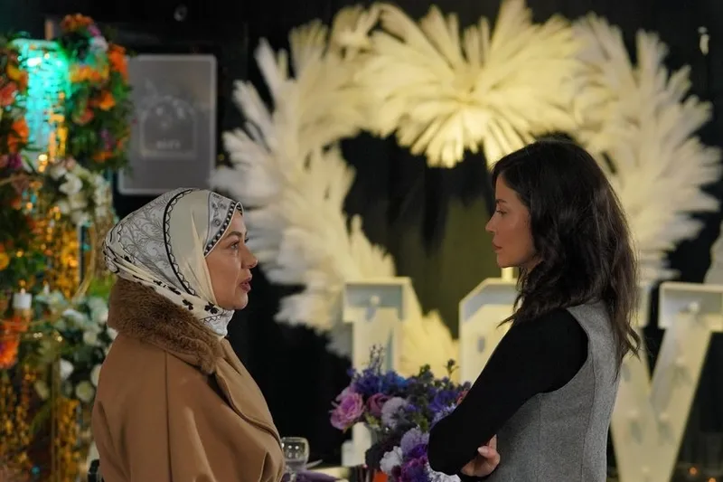 kizilcik-serbetinde-alevin-yerine-gececek-1-isim-diziden-ayrildi-1-isim-de-kadroya-dahil-ediliyor-1709616847592.jpg Kızılcık Şerbeti'nde Alev'in yerine geçecek; 1 isim diziden ayrıldı! 1 isim de kadroya dahil ediliyor-2