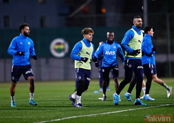 Fenerbahçe deplasmanda seri peşinde! İşte Kanarya'nın Giresunspor maçı muhtemel 11'i - 11