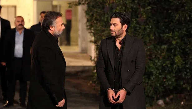 Eşkıya Dünyaya Hükümdar Olmaz 121. bölüm izle – EDHO izle