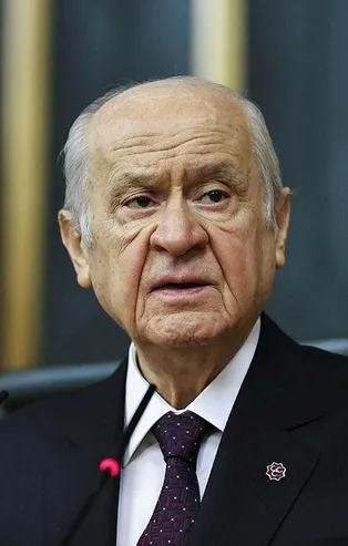 Devlet Bahçeli talimatı verdi! Darbe imalı bildiride imzası olan Ertuğrul Kumcuoğlu'na MHP'den ihraç talebi