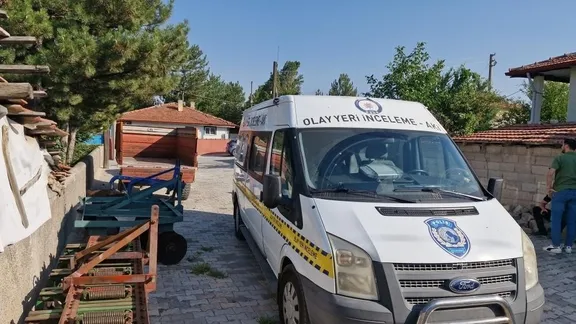 Yaşlı adam evinde ölü bulundu