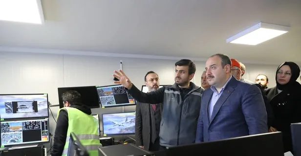 Bakan Varank, Bayraktar AKINCI TİHA'nın saha testlerini inceledi