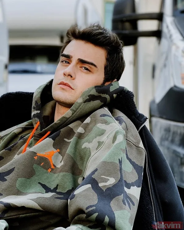 Kardeşlerim’in yakışıklı Ömer’i Bilal Yiğit Koçak annesinin birebir kopyası! Görenler ablası sandı güzelliğiyle büyüledi - 2