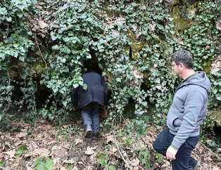 Ormanda hayvan otlatırken tesadüfen buldular