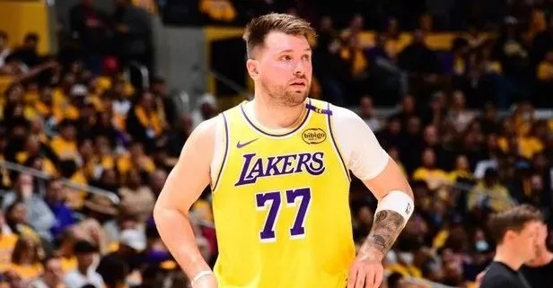 Luka Doncic ilk kez forma giydi!