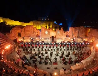 Antalya’da Büyük Cumhuriyet Konseri