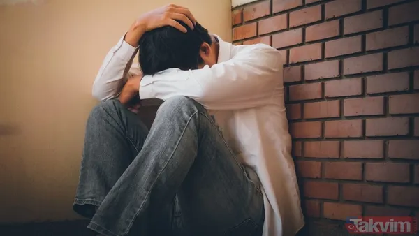 Bir gülüp bir ağlıyorlar! Eylül ayında ruh halleri fırtınalı denize dönen 4 burç - 7