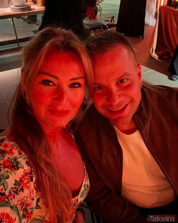 Pınar’ın çekirdek ailesi! Pınar Altuğ kızı ve eşiyle üst üste çıkıp verdikleri pozla sosyal medyaya damga vurdu! - 4