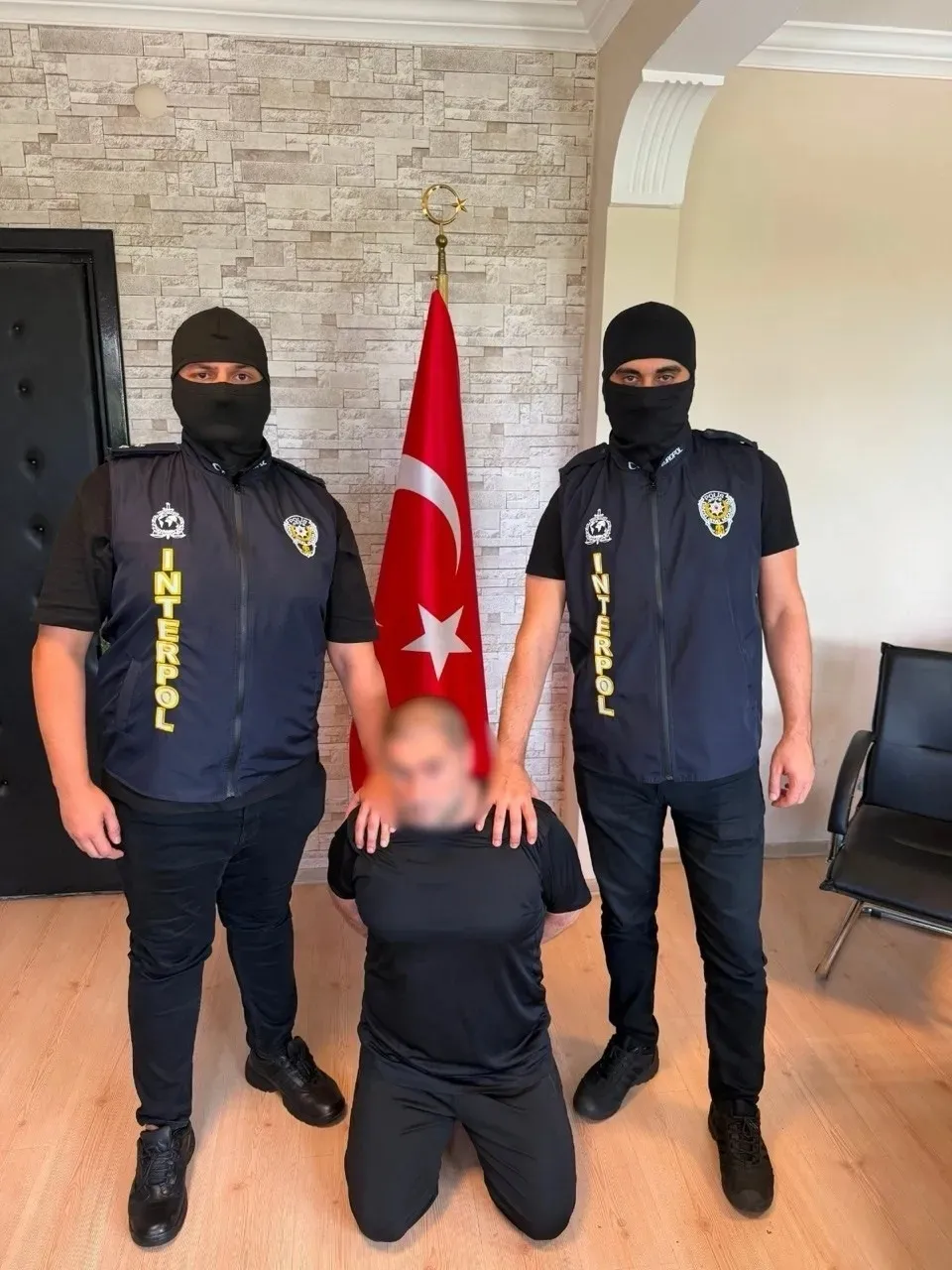 suc-orgutu-elebaslari-ferhat-delen-ferhat-mardin-ve-erdogan-aykut-gurcistanda-yakalandi-1786619988352.jpeg