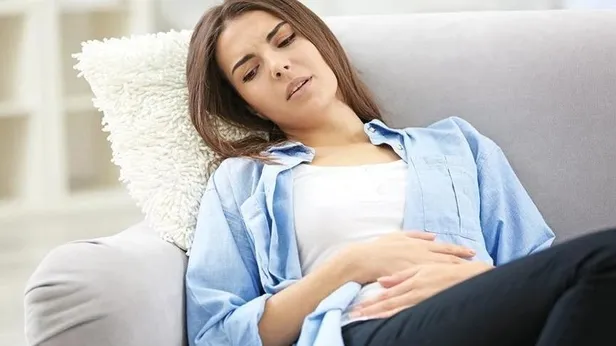 Uzman isim uyardı: Karın ağrısında çikolata kıstı saklı-5