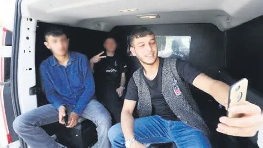 65 yaş üstü vatandaşlar soluğu çocuk parkında aldı-11