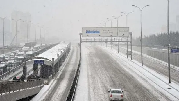 avmler-kapatildi-mi-kaca-kadar-acik-9-1011-12-mart-avmler-kapali-mi-acik-mi-istanbul-valiligi-duyurdu-avm-cali-1646829833213.jpg 10-11-12 Mart AVM'ler kapalı mı, açık mı? AVM'ler kapatıldı mı, kaça kadar açık? İstanbul Valiliği duyurdu: AVM çalışma saatleri değişti!-3