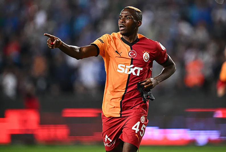 Victor Osimhen’den sevgi gösterisine yanıt