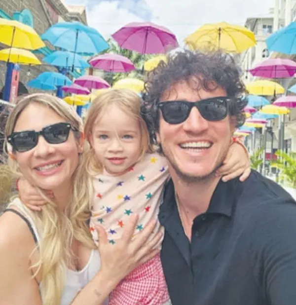 ozgur-kiz-berrak-berrak-tuzunatactan-marka-icin-cektirdigi-iddiali-pozlar-1682712659543.jpeg Özgür kız 'Berrak': Güzel oyuncu Berrak Tüzünataç'tan marka için çektirdiği iddialı pozlar!-7