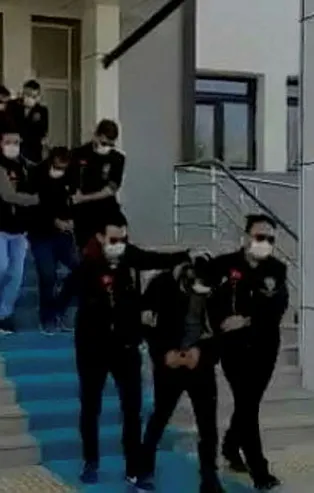 15 yıl önceki cinayeti tek damla kan çözdü! Van'da nefes kesen operasyon