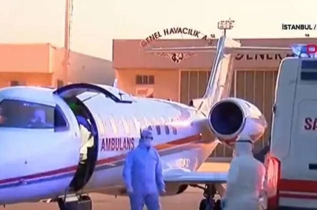 Son dakika: Sudan'da Kovid-19 teşhisi konulan hasta ambulans uçakla İstanbul'a getirildi