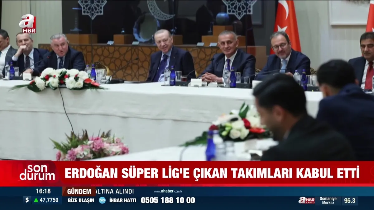 Başkan Erdoğan'dan Külliye'de kabul! Süper Lig'e yükselen ekipleri tebrik etti
