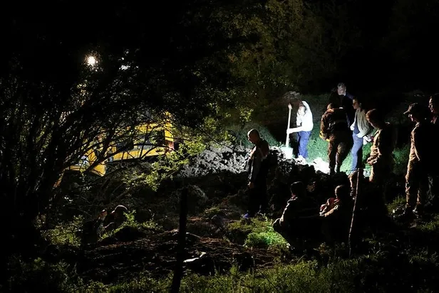 Son dakika: Ecrin'in kaybolduğu evin yakınında kazı başlatıldı | Ecrin bulundu mu?-1