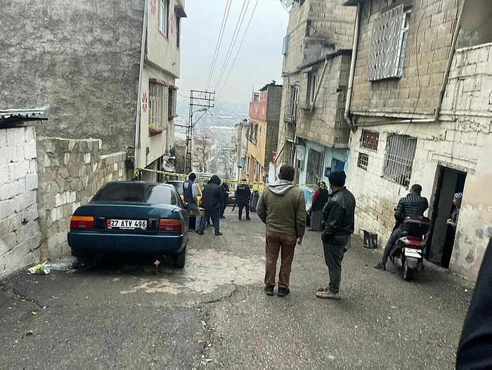 guvercin-faciasi-arkadasini-ve-dedesini-vurdu-1705329099380.jpeg "Güvercin" faciası! Arkadaşını ve dedesini vurdu-2