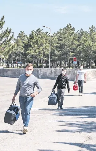 60 bin er ve erbaşın kışladaki 1 aylık bekleyişi sona erdi