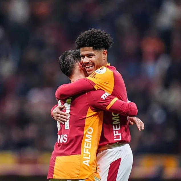 Galatasaray’da Sara kendine geldi