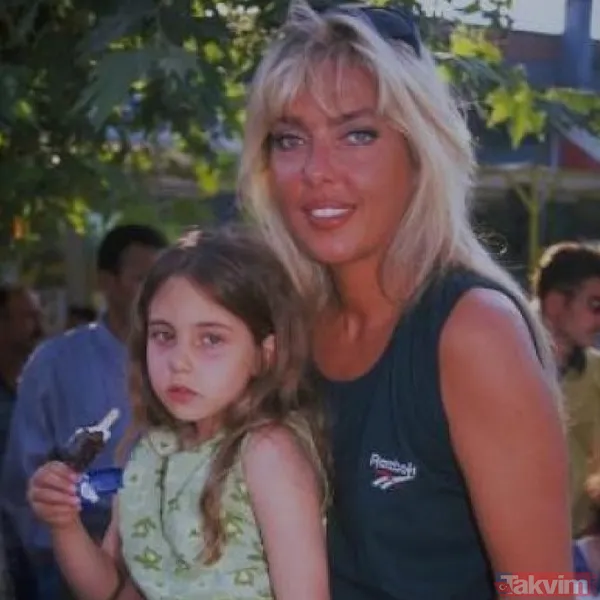 Ahu Tuğba Ve Kızı Anjelik Calvin