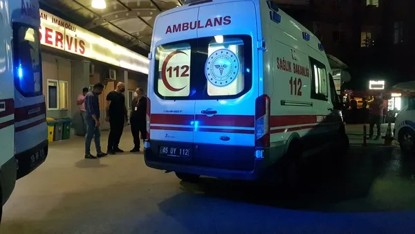sarhos-maganda-sunnet-dugununde-rastgele-ates-acti-1-cocuk-1-kadin-oldu-8-kisi-yaralandi-1626043877323.jpg Sarhoş maganda sünnet düğününde rastgele ateş açtı: 1 çocuk ile 1 kadın öldü, 8 kişi yaralandı-2
