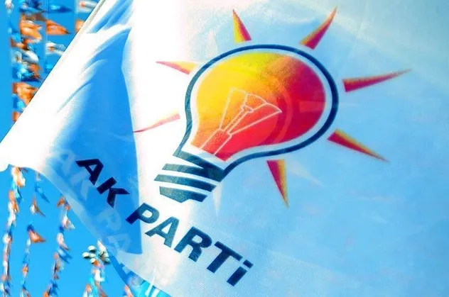 SON DAKİKA: AK Parti'den ırkçı Fransız dergisi Charlie Hebdo'ya sert tepki: Nefret cephesi kazanamayacak